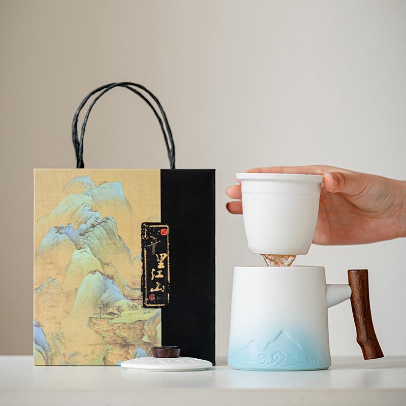 

Coarse pottery Canghaiyun office cup tea separation office water cup simple filter wooden handle simple souvenir tea maker