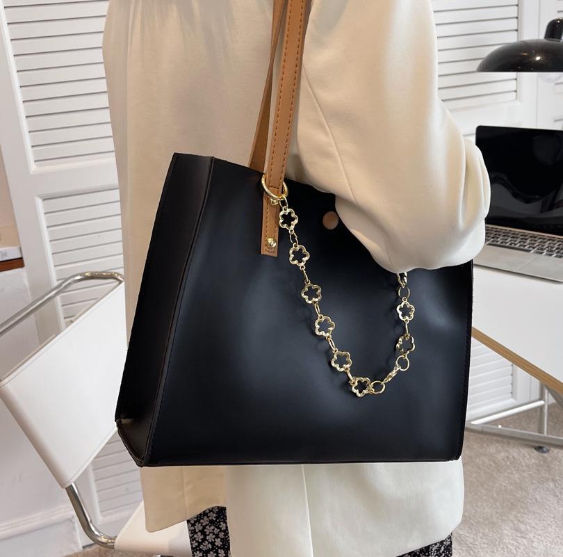 Fashion Tote Bag Metal Chain Sling Bag 