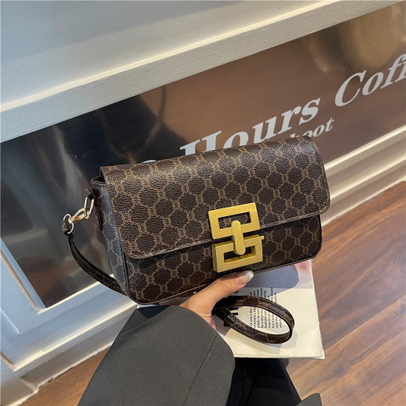 Premium Foreign Retro Underarm Bag 2025 Spring New Small Square Bag Shoulder Bag Portable Women's Bag
