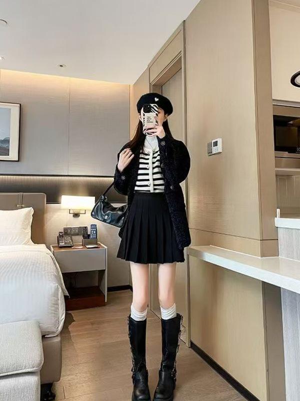 American Retro Plus Size High-Waist Wool Pleated Skirt for Women