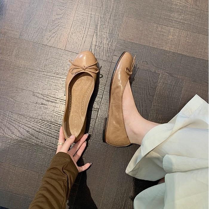 Grape Mother Of The Same Style, Oil Wax Horse Leather Ballet Shoes, Bow, Shallow Mouth, Not Tired Feet, Flat-Soled Single Shoes Women'S Egg Roll Shoes