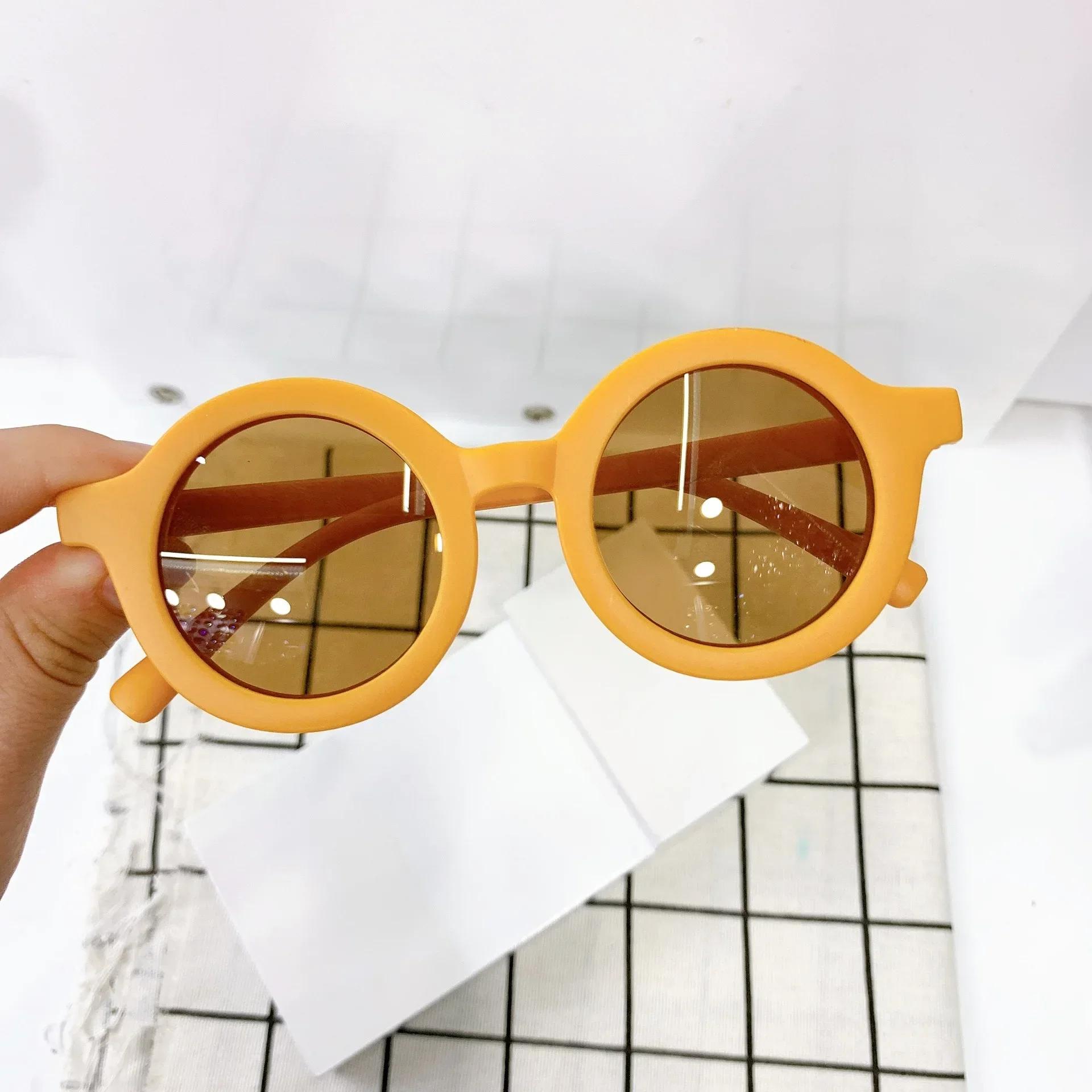 

Fashion Cute Kids Sunglasses Parent Child Frosted Eyeglasses New 1-8Year Old Baby Decorative Sun Glasses Trendy Eyewear black жовтий