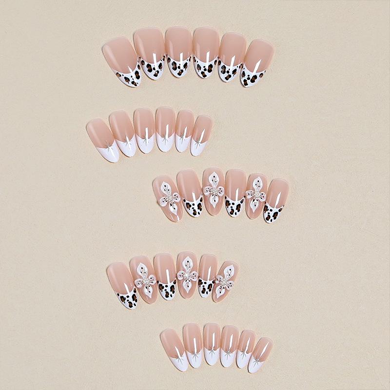 3D Stereo Floral Short Almond Nails with Leopard Print