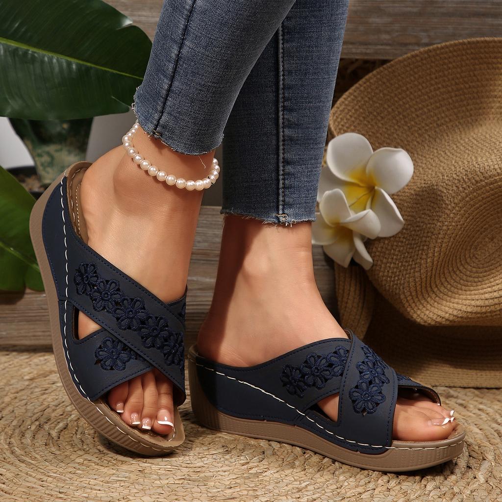 2025 Foreign Trade Thick Bottom Hollow Cross Slippers Women's Slope Heel Embroidered Beach Fish Mouth Side Empty Open Toe Cold Slippers