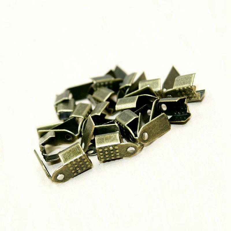 

Серьги из перьев ручной работы и металлические клипсы-пряжки для изготовления украшений и аксессуаров своими руками 5*9mm 3g Approx. 20 pcs