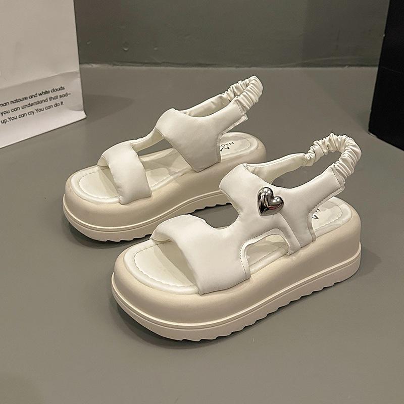 

Sports sandals women s 2025 summer new love buckle fashionable versatile small thick-soled non-slip comfortable beach shoes 40 бежевый