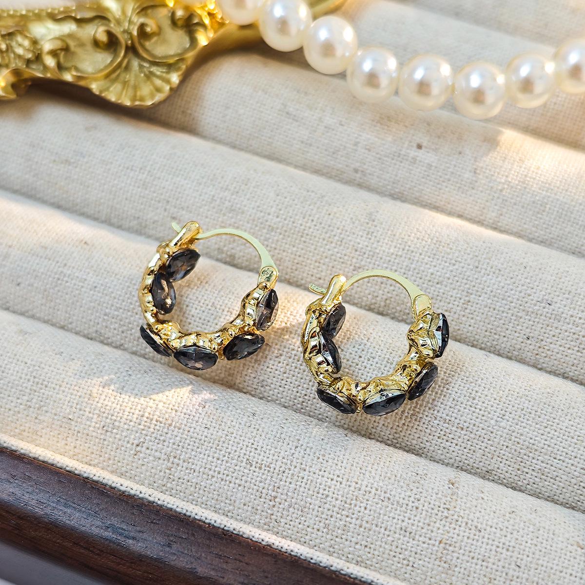 Chic Rhinestone Heart-Shaped Hoop Earrings for Women - Versatile, Elegant, Everyday Style