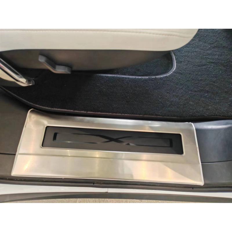 Tesla Model X Stainless Steel Anti-scratch Threshold and Welcome Pedal Protector
