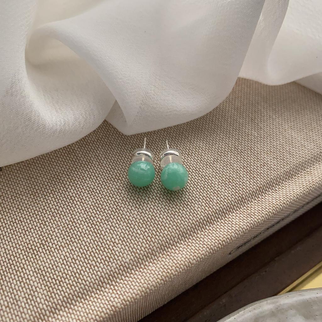 Dopamine Girl Summer Fresh Color Simple Design Sense Unique Retro Temperament Earrings Versatile Stud Earrings Niche
