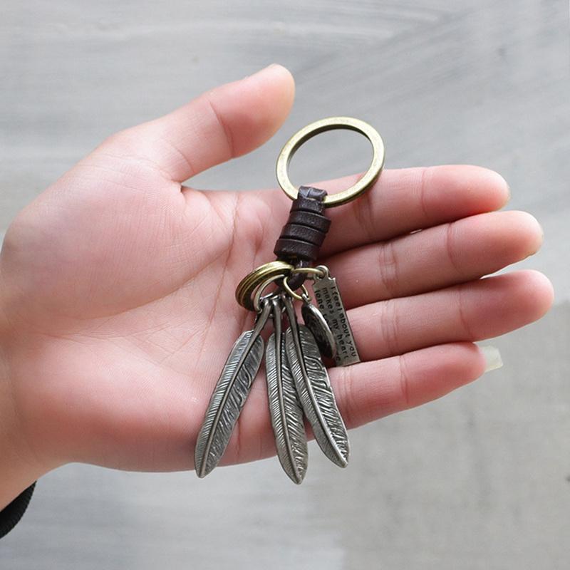 Vintage Pendant Hand Woven Leather Keychains for Men Car Key Chain Women Tassel Feather Keyring Charm Jewelry Friends Gift