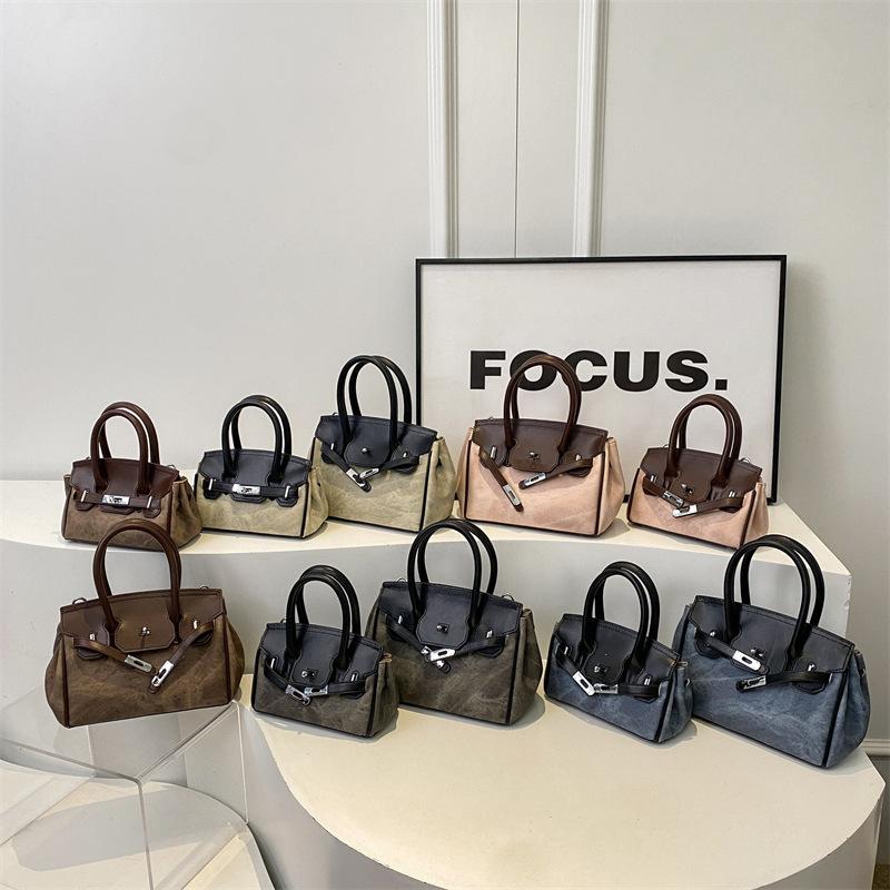 Nová špičková kontrastní barva platinová taška přenosná přes rameno šikmo dámská taška