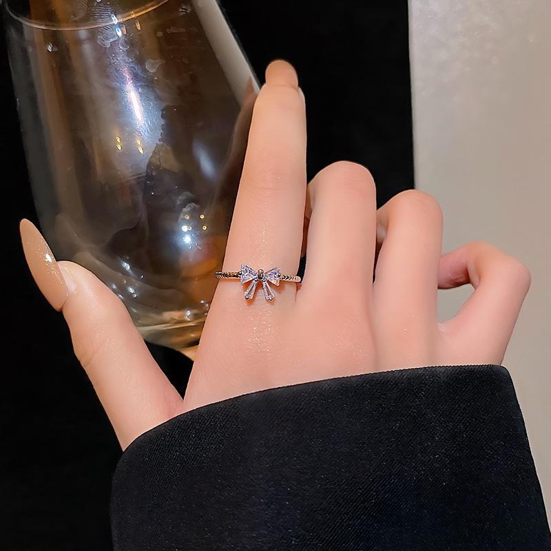 Exquisite Zircon Bow Ring - High-End Design, Fresh Style, Celebrity-Inspired