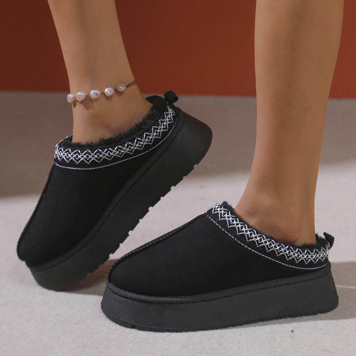 

Этнические зимние ботинки на толстой подошве для новых женских моделей, утепленные и утолщенные без каблуков, и хлопковые туфли 41 чёрный