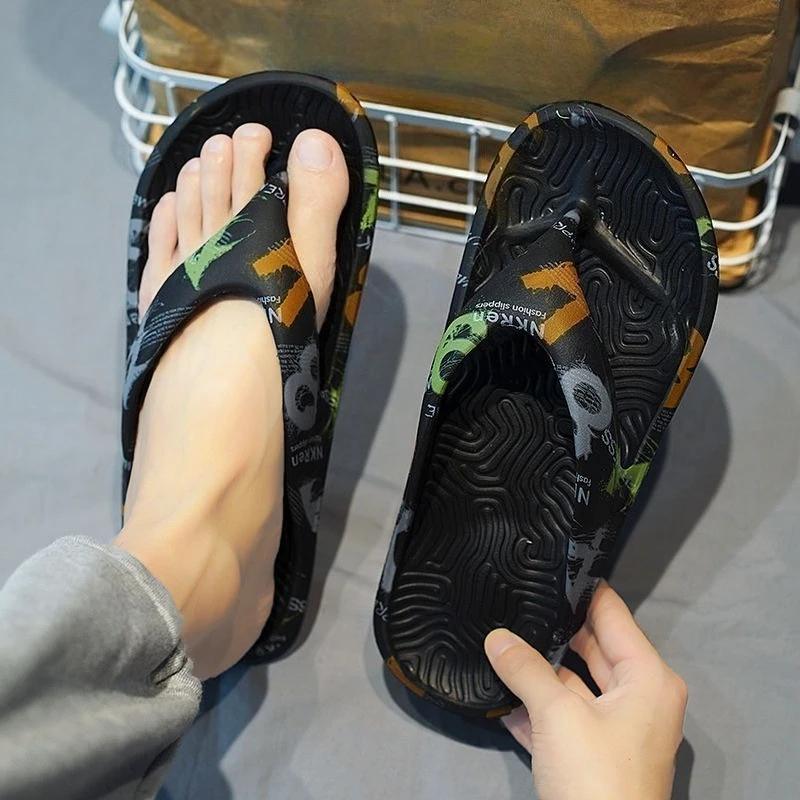 Beach Men's Shoe Flip Flops Platform Slides Shiatsu Adult Designer Luxury Low Price Fun Trend 2025 Rubber Male Slipper