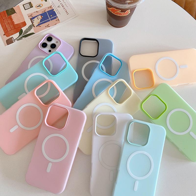 Magnetic Frosted Jelly Case for iPhone 17/16ProMax