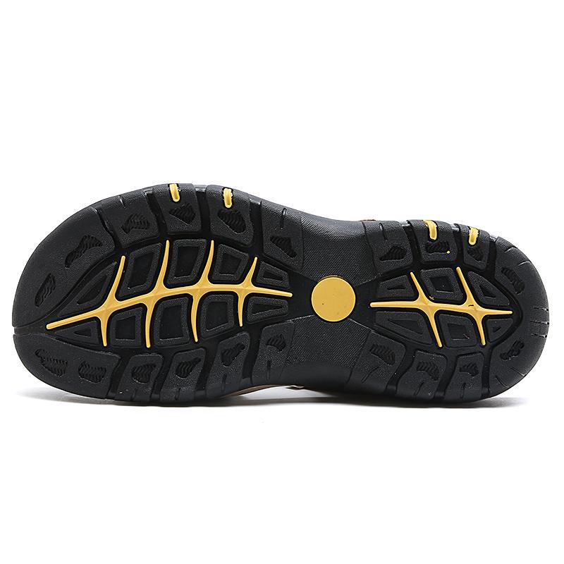 Summer Men Leather Sandals  Leisure Summer Shoes Male Beach Shoes  Comfy Men Shoes  Outdoor Men Roman Sandals Flip Flops Slippers Slides