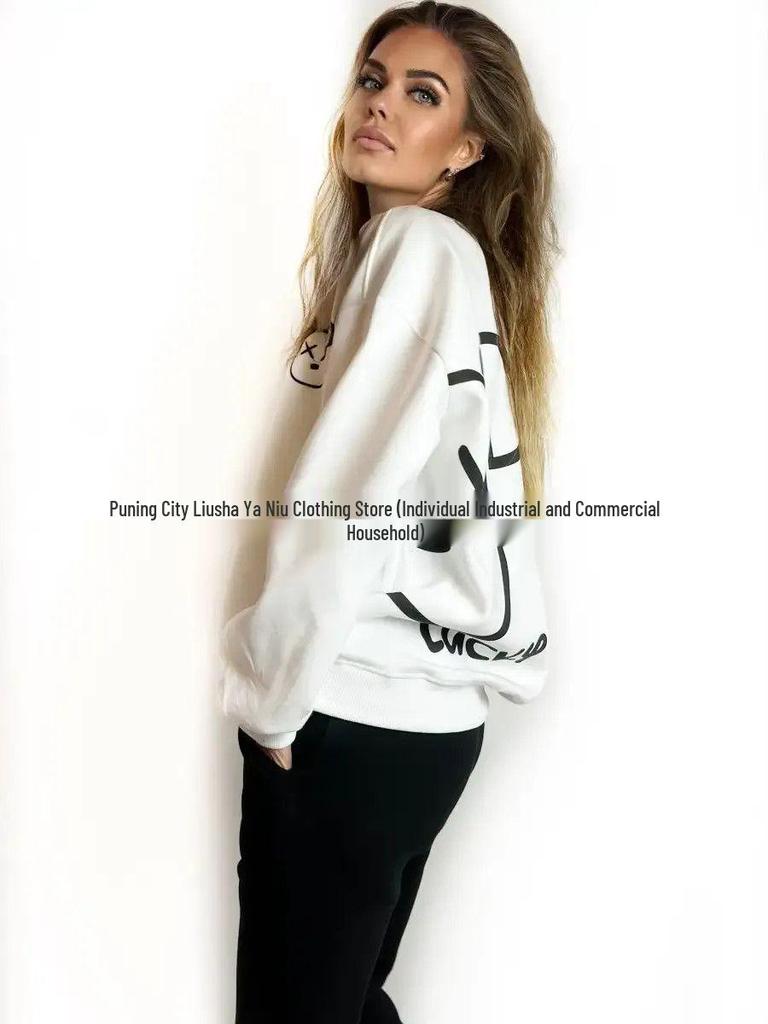 Cartoon Bear Print Hip Hop Pullover Hoodie – Versatile Round Neck for Autumn & Winter