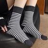 Cotton Short Socks Women's Black White Striped Breathable and Sweat Absorbent Fashion Sports Socks