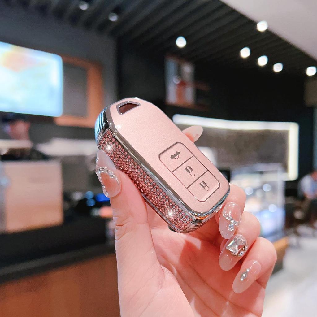 Car Key Cover for CR-V, Binzhi, XRV, HR-V, Haoying, Civic, UR-V, Accord, and Lingpai - Shell Buckle Design