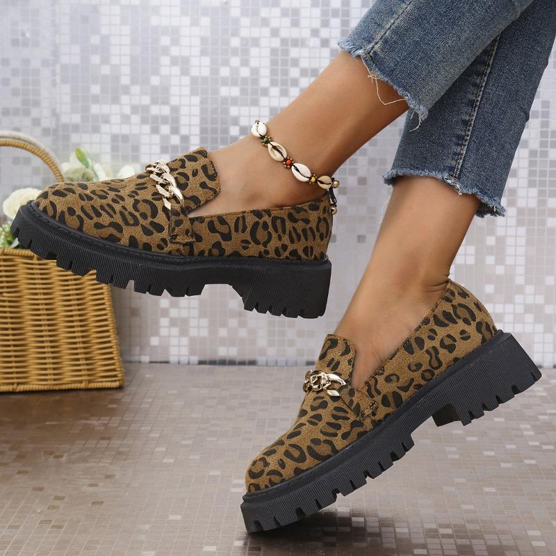 Übergröße neue Einzel-Schuhe Leopardenmuster Mode Einzel-Schuhe Temperament vielseitig Wildleder Damen-Schuhe