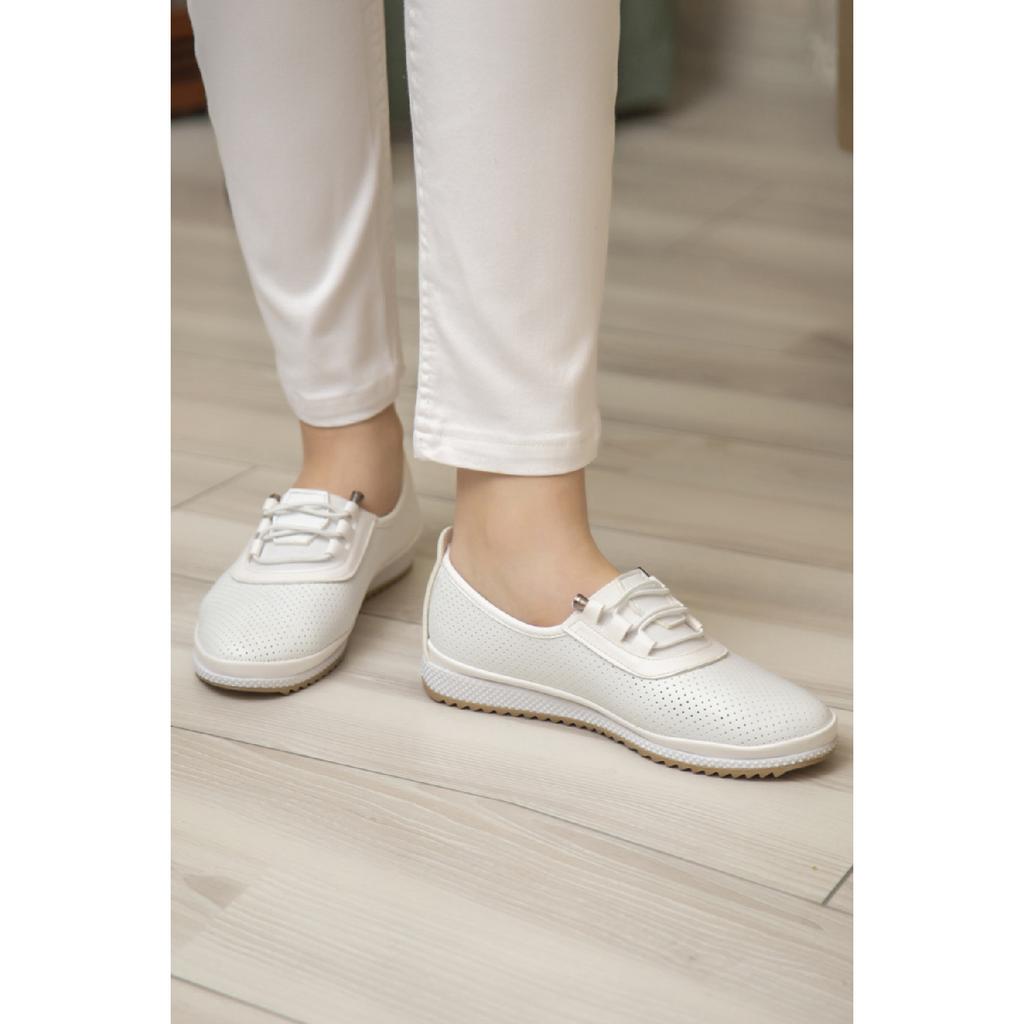 Orthopädische Ballerina-Schuhe aus weicher Haut für Damen mit perforiertem Kordelzug