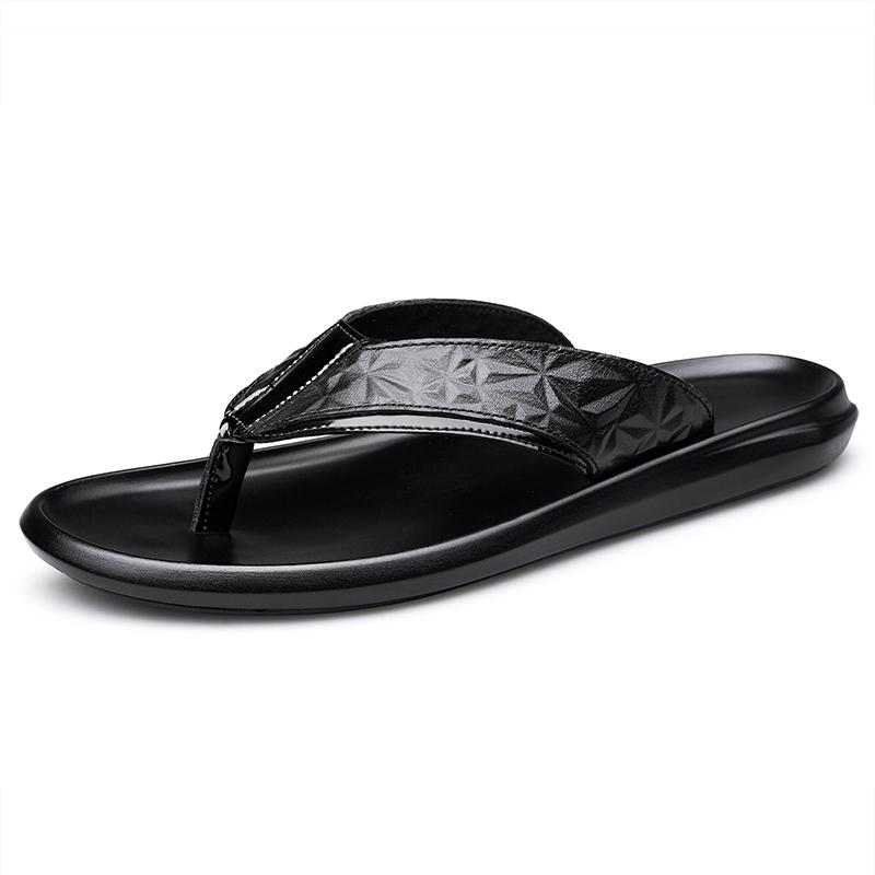 Fashion New Classic Men Slippers Quick Dry Beach Shoes Summer Outdoor Sandals Simple Slides Outdoor Male Flip-flops Versatile Half Drag