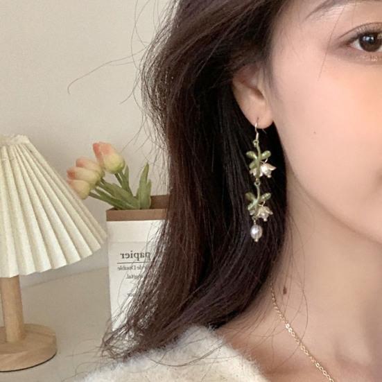 1 Paar Tropfen Ohrringe Piercing Exquisite helle Farbe grüne Blätter Faux Perlen