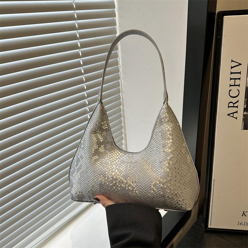 Today's Popular New Crescent Bag Solid Color High-end Texture Handbag Versatile Temperament Single Shoulder Underarm Bag Women