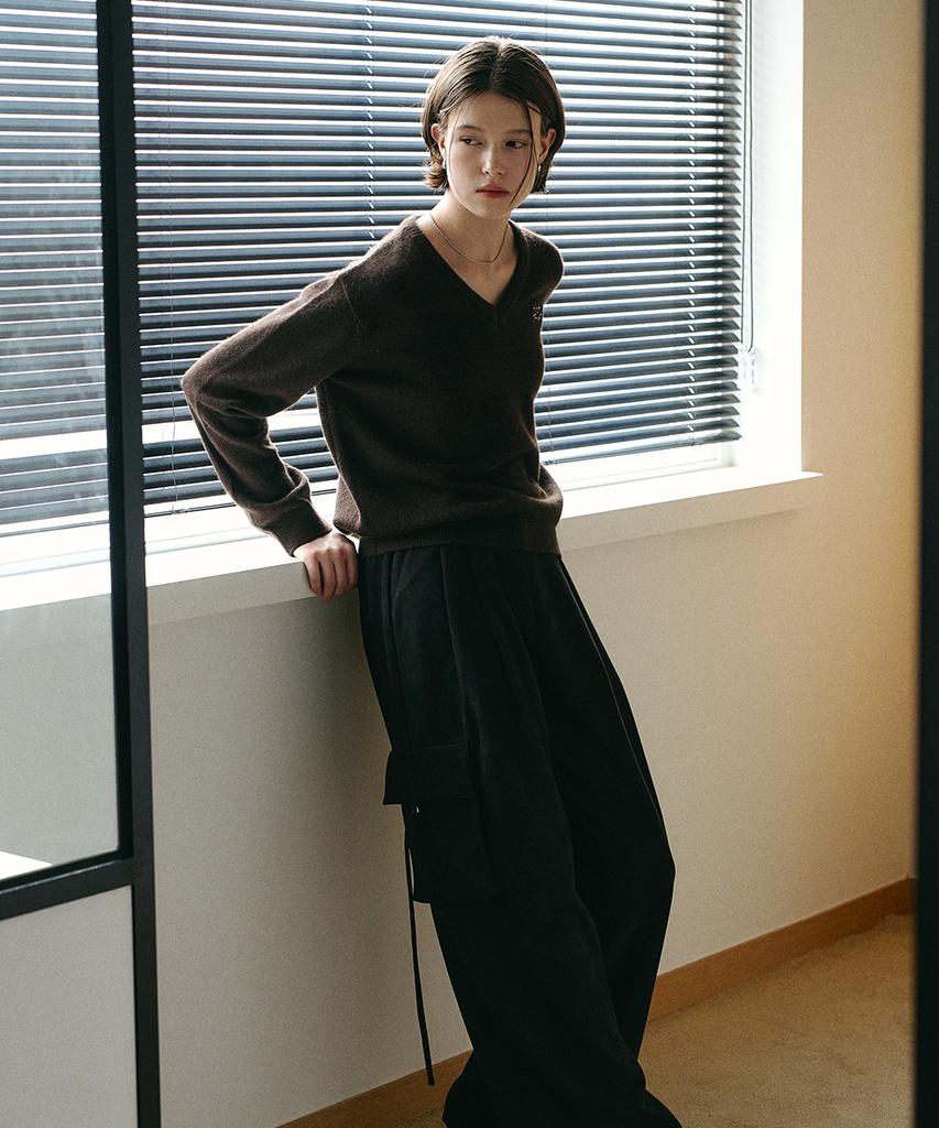 MAKE A TOAST Raccoon V-Neck Pullover Knit Brown Mbefnt004Br