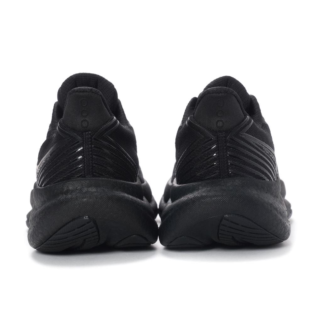 SAUCONY Triumph 23 Triple Black Women Sneakers S11023-201