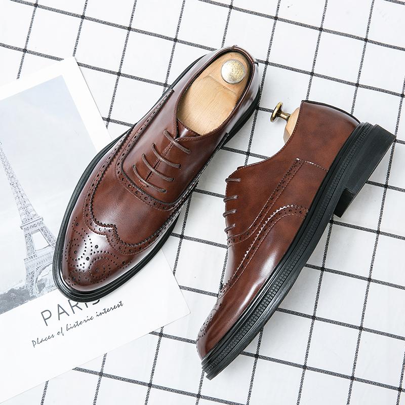 Fashion 2025 Trendy New Men's Leather Casual Shoes Retro Brown Brogue Shoes Luxurious Banquet Men's Formal Shoes High-end Quality