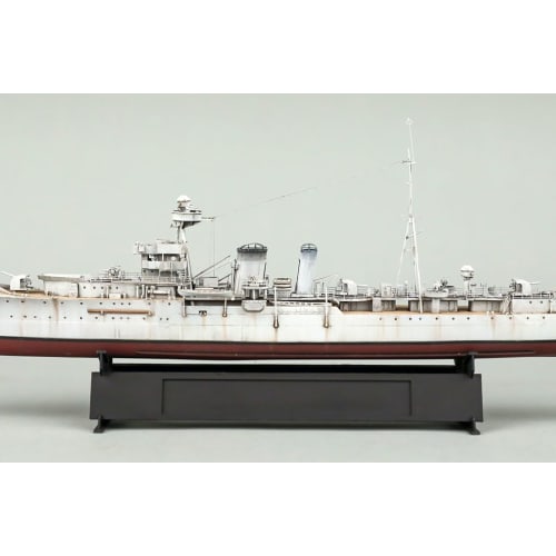 Trumpeter 1/350 Royal Navy Light Cruiser HMS Calcutta Plastic Model 05362