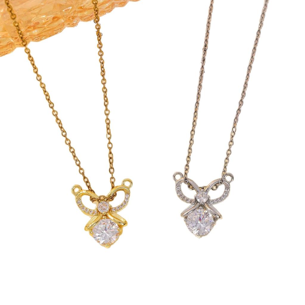 Sweet Gentle Butterfly Collarbone Chain Women Zircon Inlaid Light Luxury Niche Versatile High-end Fashion Neck Jewelry Gift