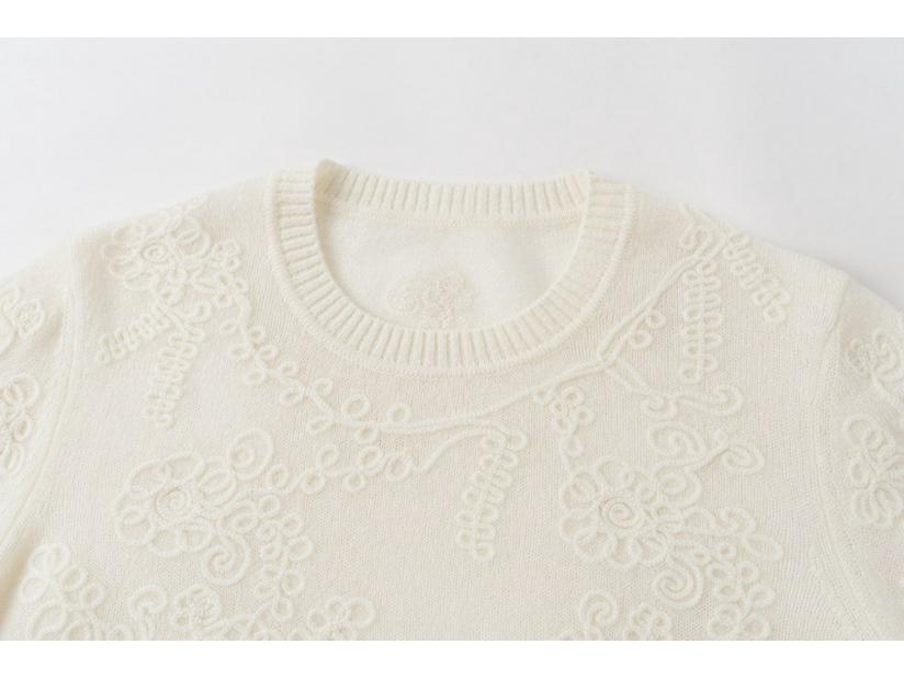 100% Pure Cashmere Hand-Crocheted Versatile Crew Neck Sweater