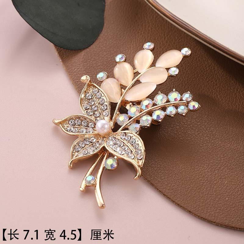 Brooch Premium Niche Accessories Versatile Creative Women's Collar Pin Diamond Anti-light Temperament Corsage