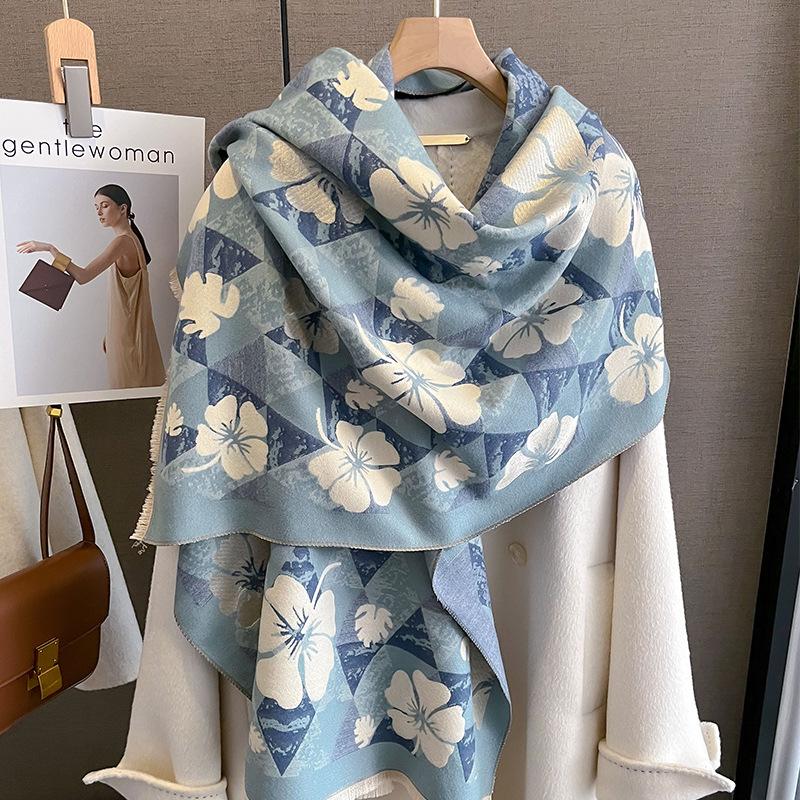 New Retro Fashion Imitation Cashmere Scarf For Women In Winter, Thickened And Warm Neck, Dual Purpose Shawl Exterior