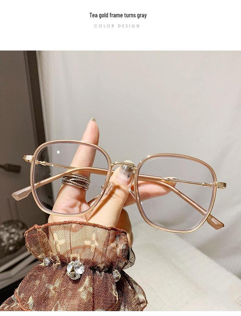 Damen Koreanische Art Lichtempfindliche Myopiebrille: Großer Rahmen, Ultraleicht, Blaulichtfilter, Make-up-freies, Gesichtsschlankmachendes Design
