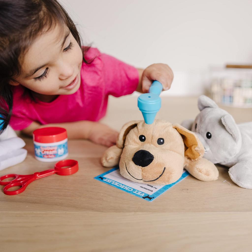 Melissa & Doug Pretend Play Toy Animal Doctor Doctor Set Veterinarian Authentic 8520