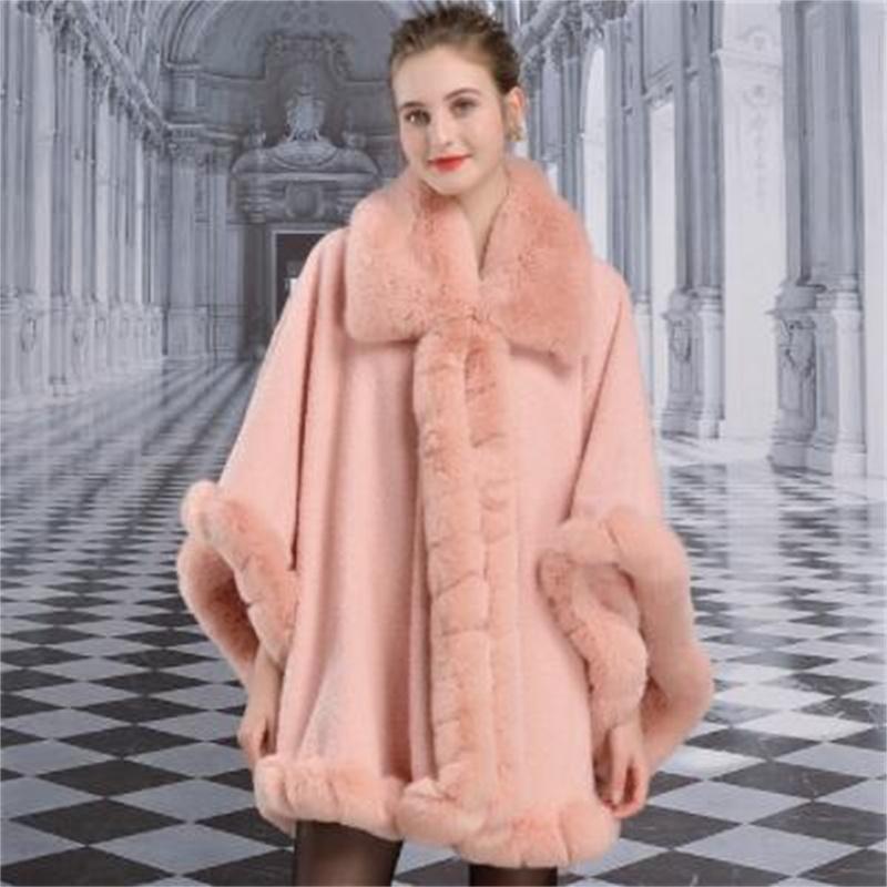 Зимняя женская накидка из искусственного кроличьего меха с воротником из зернистого — фото 8