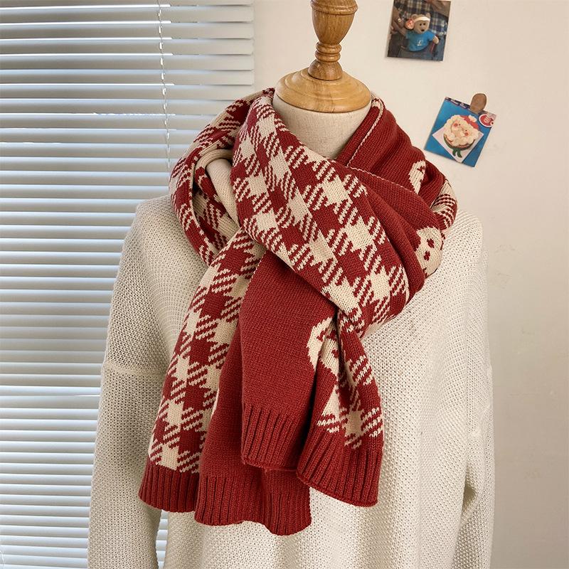 Smiling Plaid Scarf for Women in Autumn and Winter Korean Style Versatile Cute Soft Girl Girl Winter Knitted Woolen Scarf To Keep Warm