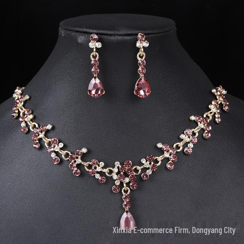 European & American Wedding Gold Rhinestone Necklace and Earring Set - Bridal Fashion Accessories