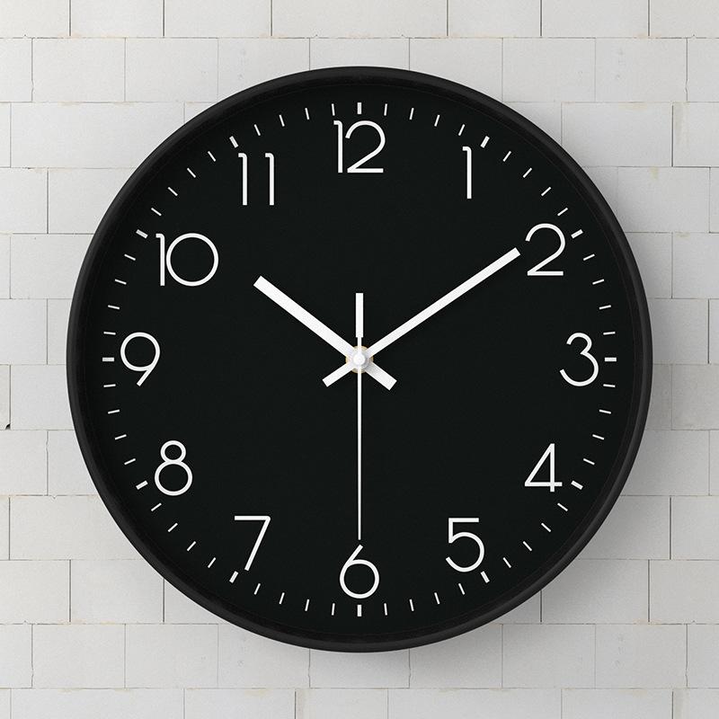 Clock Living Room Fashion Wall Clock Simple Light Luxury Clock Wall Hanging Silent Quartz Clock 35CM