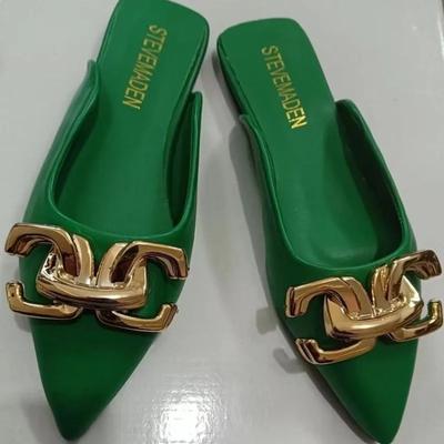 Zapatillas Modernas Bajas Verano Exterior 2025 Zapatos de Alta Calidad Femenino Sólido Tacón Bajo Plano con Zapatillas Sexy para Mujer Chinelos