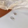 Four-Pointed Star Cross Ear Clips: Elegant, No-Pierce Earrings with Niche Design