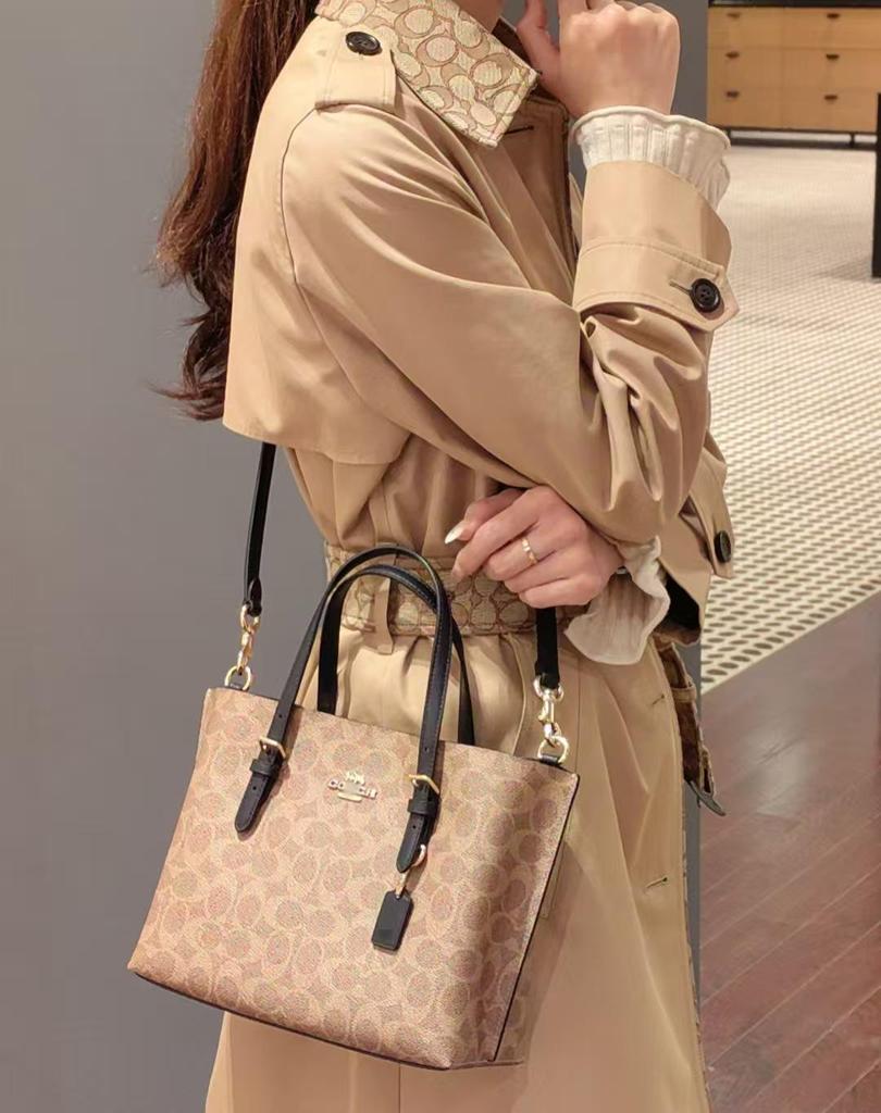 Koujia Jasmine Mollie25 Tote: Všestranná ležérní módní kabelka - Taška přes rameno & Crossbody taška