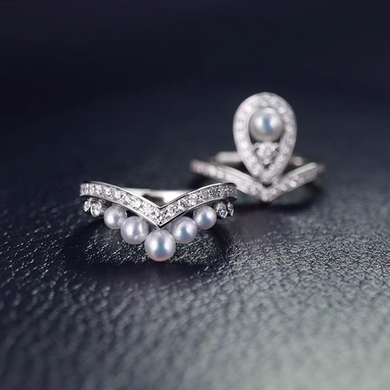 Zhuji Versatile Freshwater Pearl Ring: Two-way Style High-end Pearl Jewelry Accessory.