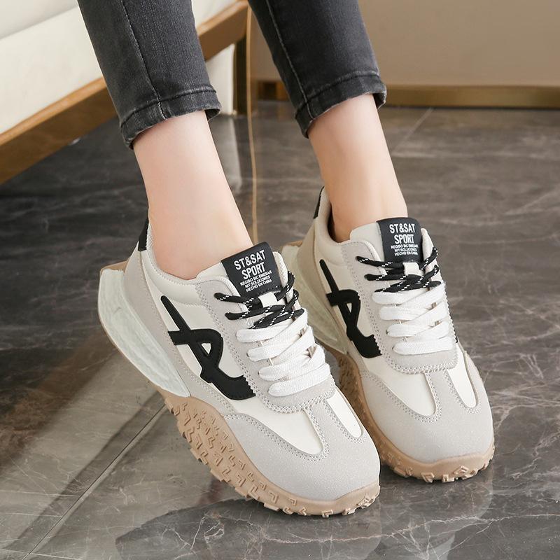 

Platform-soled Forrest Gump shoes women s 2025 summer new retro flat-soled German training shoes student height increase versatile casual sports shoes 40