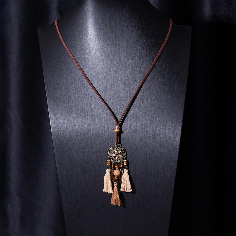 Bohemian Tassel Flower Pendant Retro Ethnic Necklace - Handmade Long Woven Design