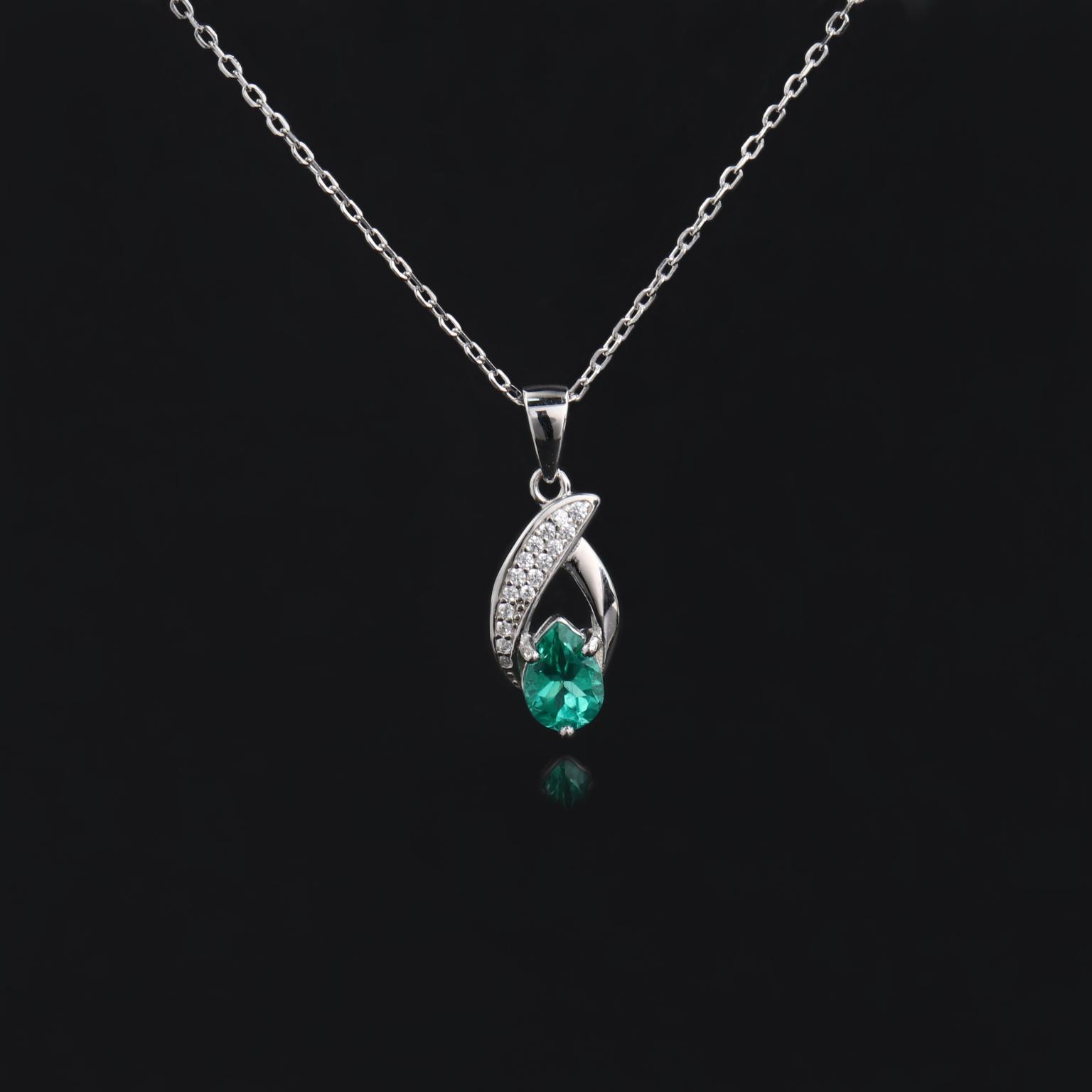 

Колье из стерлингового серебра 925 пробы с созданным грушевидным изумрудным нано-кулоном, изящное ювелирное изделие для женщин для повседневной носки, приятный подарок на день рождения M зелёный