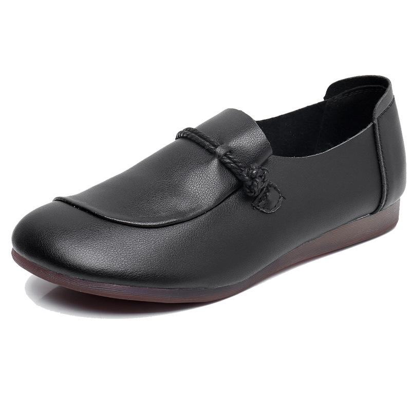 Leather round head flat bottom mother shoes soft sole soft surface comfortable foot women's single shoes deep mouth middle-aged women's leather shoes
